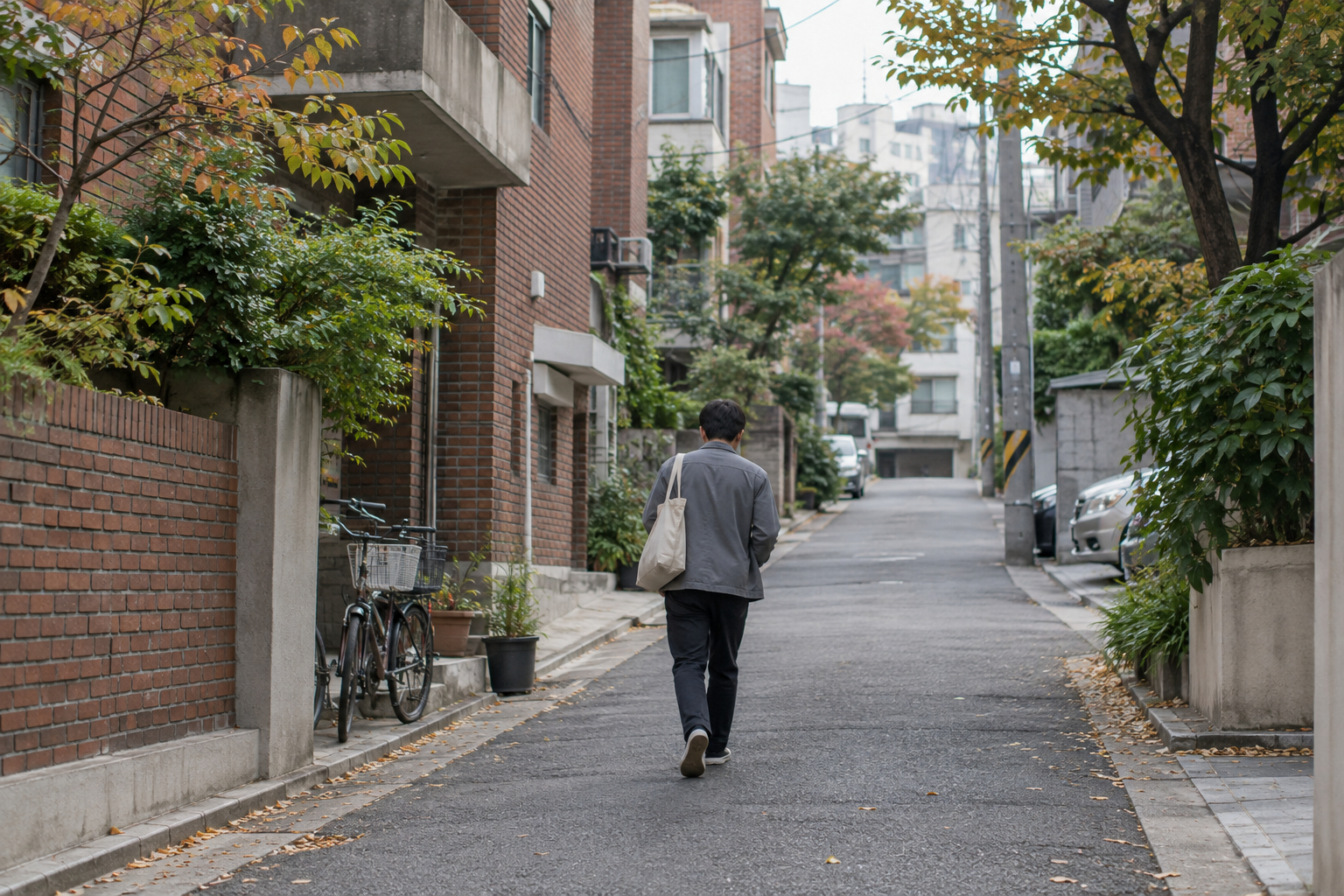 아침 출근길-꾸준히 일상을 이어가는 장면